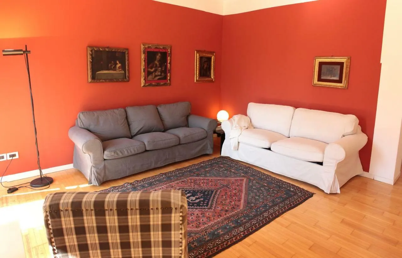 Luminous Stylish Quiet 150M2, Tre Torri Apartment Milan