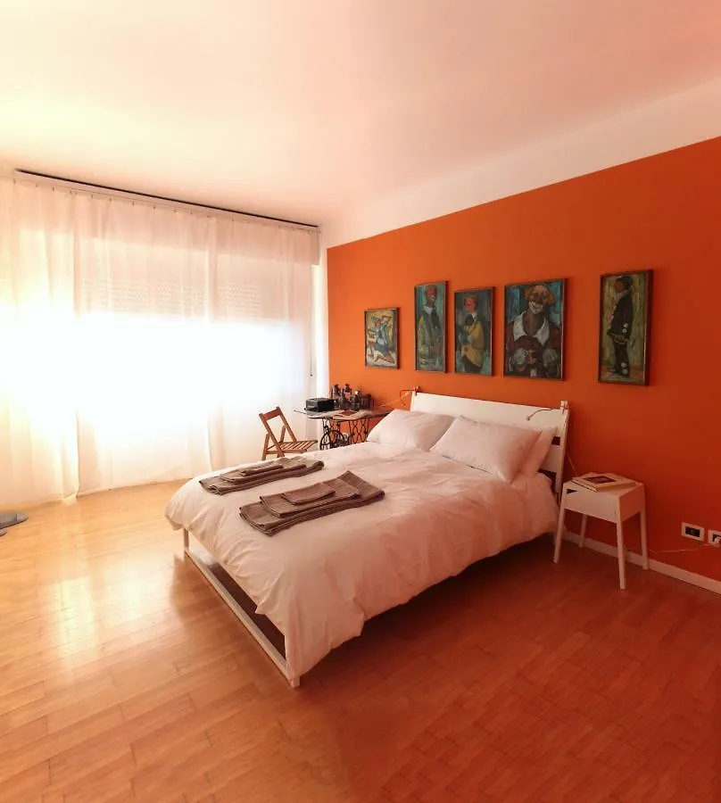 Luminous Stylish Quiet 150M2, Tre Torri Apartment Milan