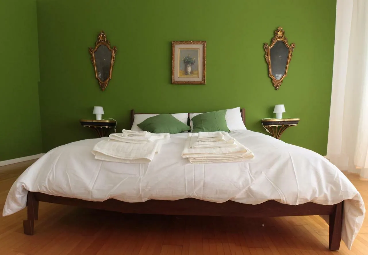 Luminous Stylish Quiet 150M2, Tre Torri Apartment Milan Italy